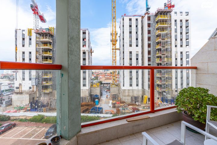 דירה, הרב נסים, חדרה