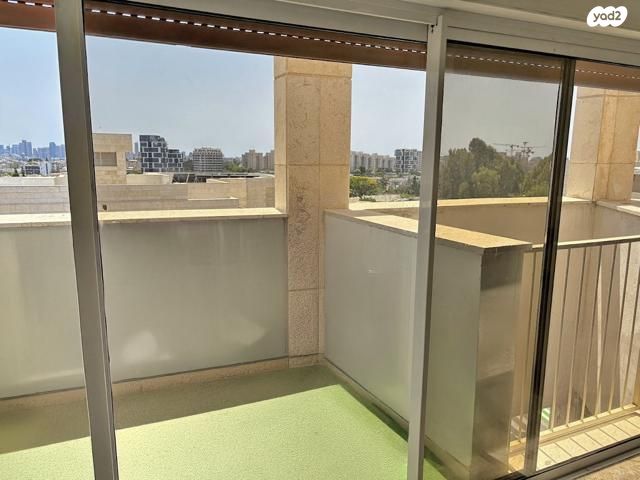 דירה, אלכסנדר סשה ארגוב 13, המשתלה, תל אביב יפו