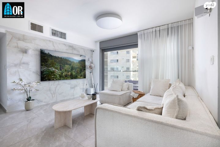 דירה, שדרות האלונים, פארק המושבה, באר יעקב