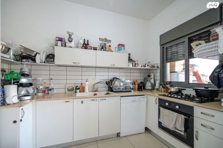 דירת גן, חריש