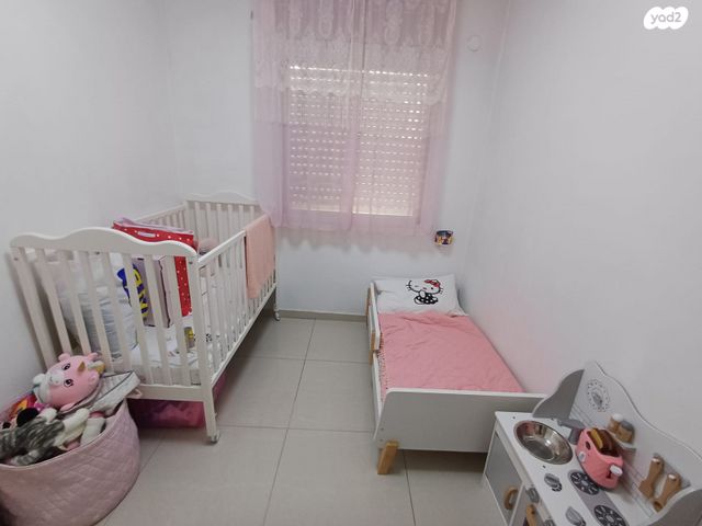 דירת גן, יונה צבי פיינשטיין, מישור הנוף, ראשון לציון