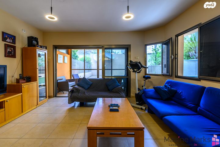 דו משפחתי, סחלב, רמת פולג, נתניה