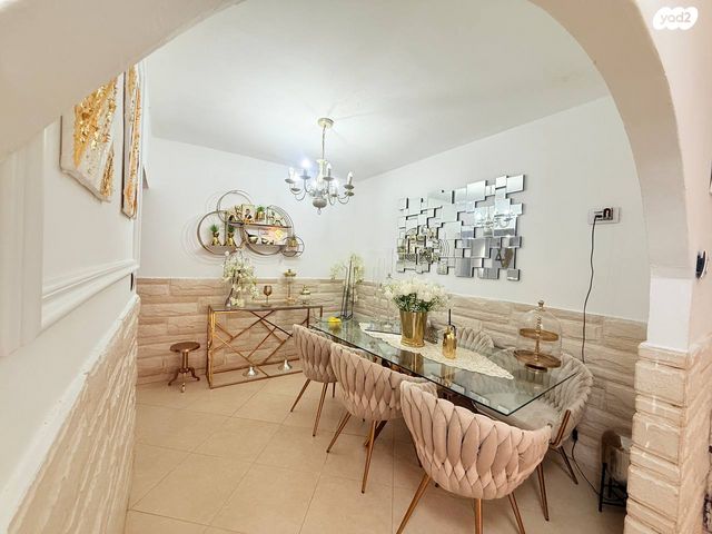 דירת גן, הסיגלית, גבעת שרת, בית שמש