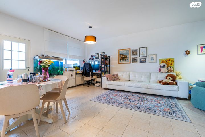 דירה, הרב נסים, חדרה