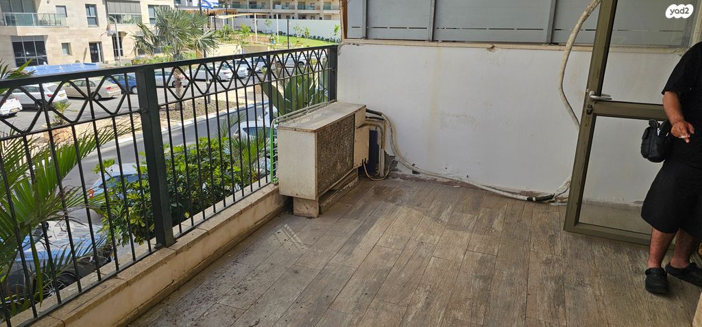 מרינה, פארק לאומי וחופים