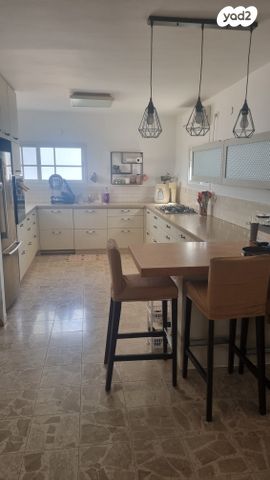 בית פרטי/ קוטג', מיתר / כרמית