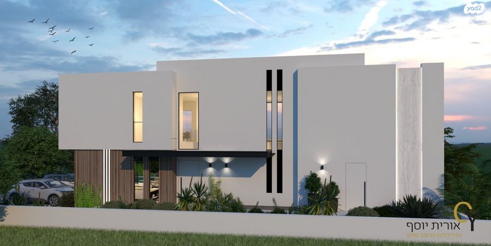 מגרשים, אזור תעשייה אכזיב מילואות