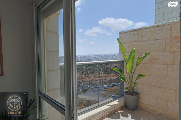 גג/ פנטהאוז, ירושלים