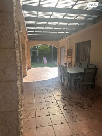 בית פרטי/ קוטג', נווה זיו