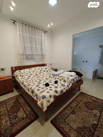 דירה, הצופים, נעורים, ראשון לציון