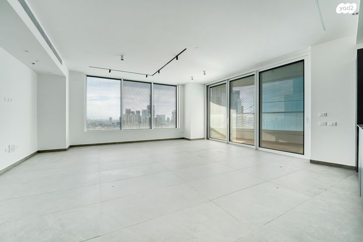 ארלוזורוב 82