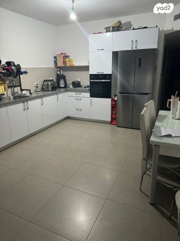 דירה, רחבת מבצע קדם 19, שכונה ו', באר שבע