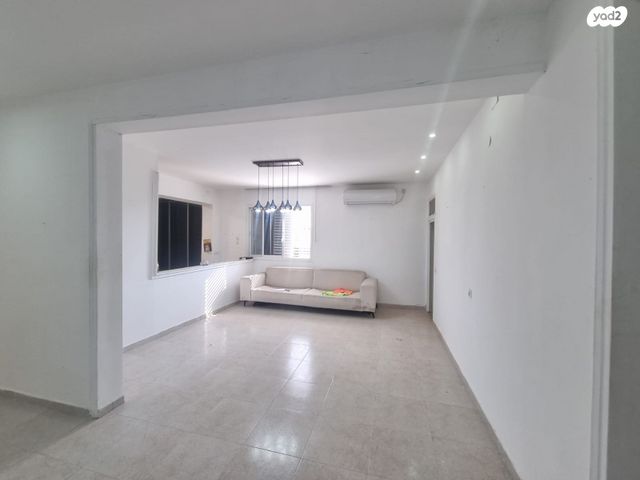 נחום סוקולוב 17