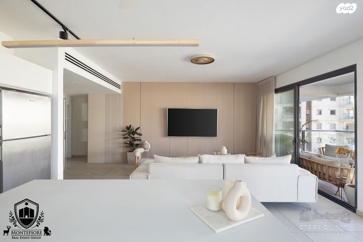 דירה, שלום רוזנפלד, גליל ים (מתחם הכוכבים), הרצליה