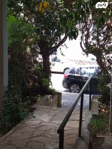 דירה, קלר, מרכז הכרמל, חיפה