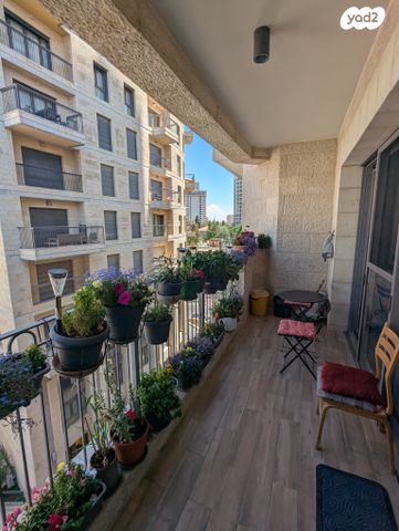 דירה, מאיר שחם 4, מרכז העיר, ירושלים