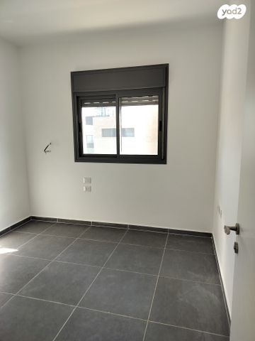 דירה, קרני שומרון