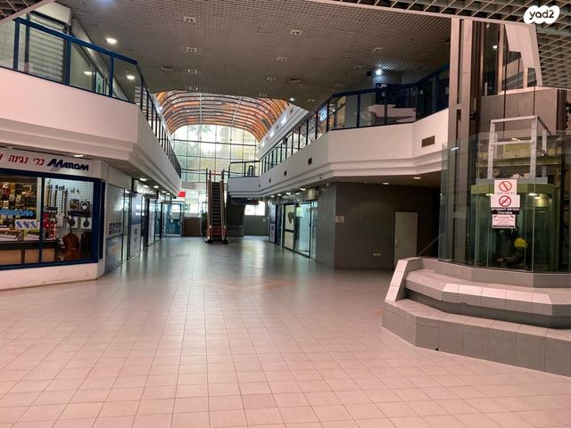 משרדים, ויצמן, מרכז, כפר סבא