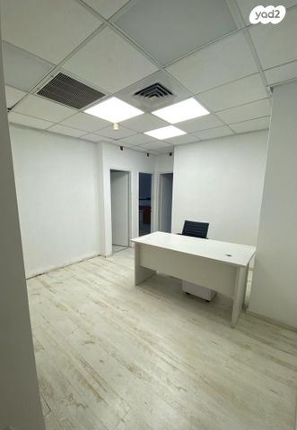 משרדים, ויצמן, מרכז, כפר סבא