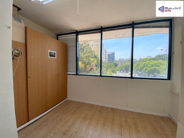 משרדים, ויצמן, מרכז, כפר סבא