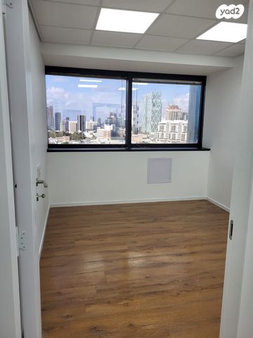 משרדים, דרך מנחם בגין, מונטיפיורי, הרכבת, תל אביב יפו