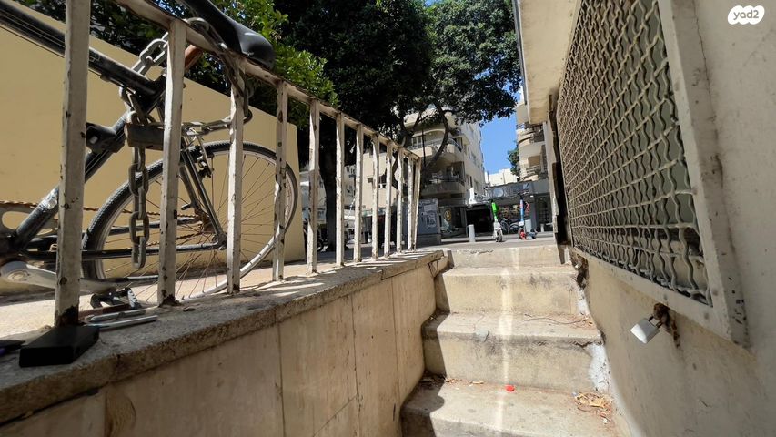 מחסנים, דיזנגוף 110, הצפון הישן - דרום, תל אביב יפו