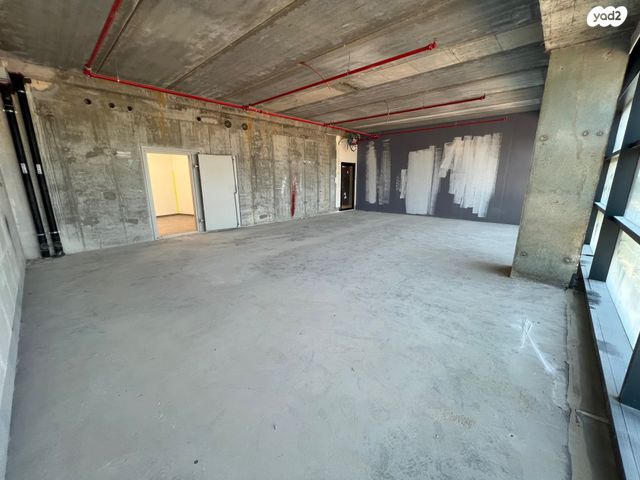 משרדים, עמק, צריפין החדשה, באר יעקב