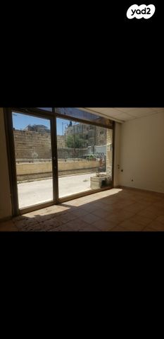 חנויות/ שטח מסחרי, מרדכי עליאש, מרכז העיר, ירושלים