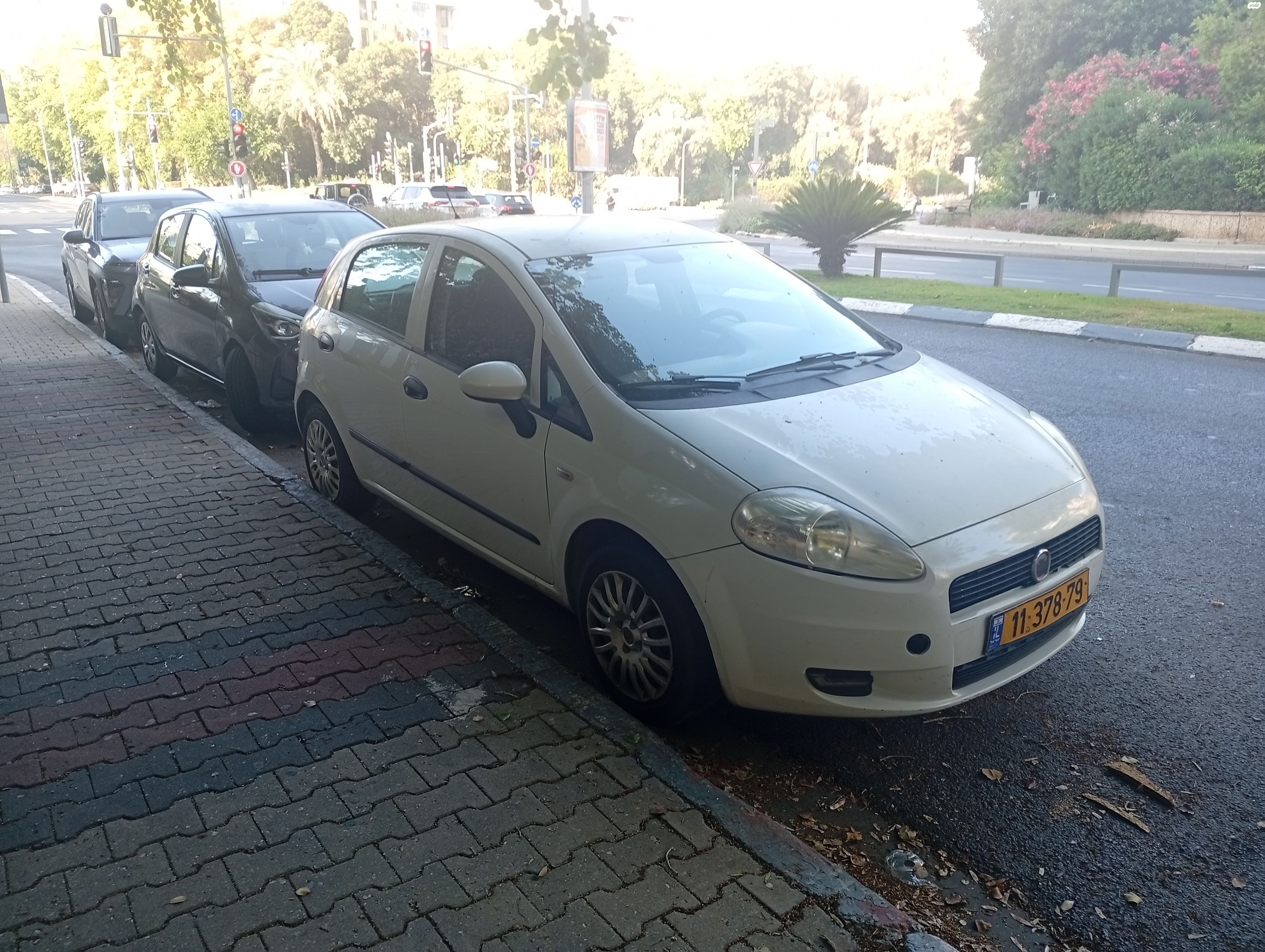 מודעת רכב פיאט פונטו