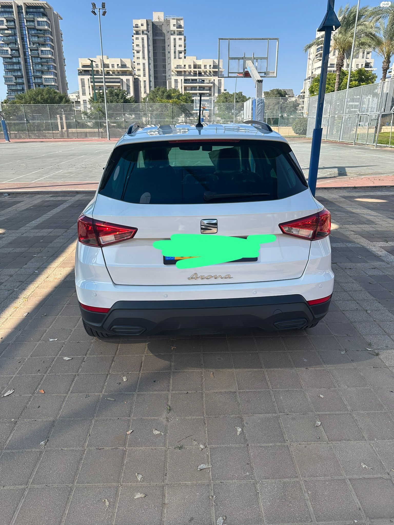 מודעת רכב סיאט ארונה