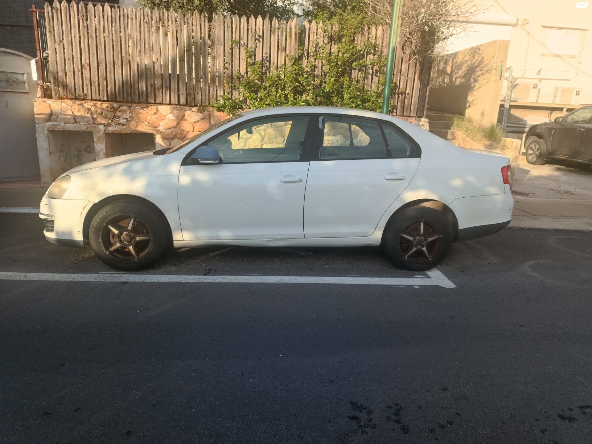 מודעת רכב פולקסווגן ג'טה 