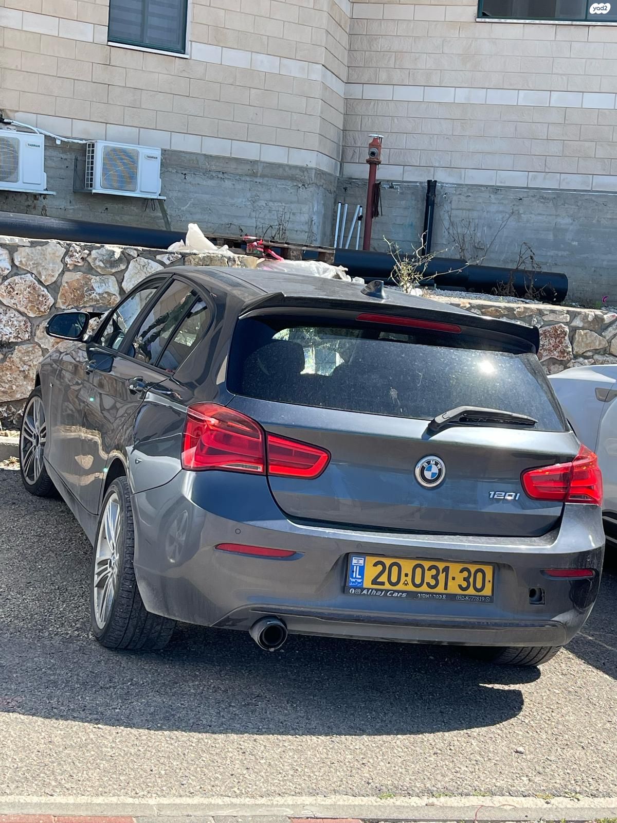מודעת רכב ב מ וו סדרה 1