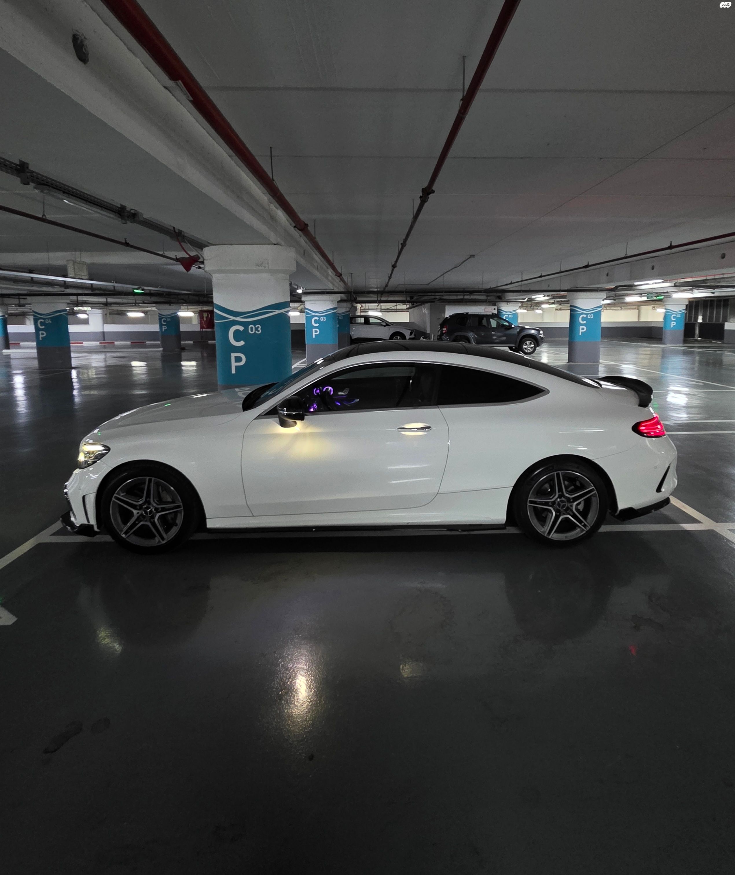 מודעת רכב מרצדס-בנץ C-class