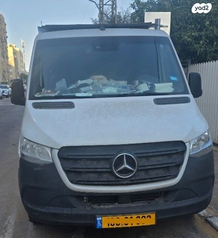 מודעת רכב מרצדס-בנץ ספרינטר