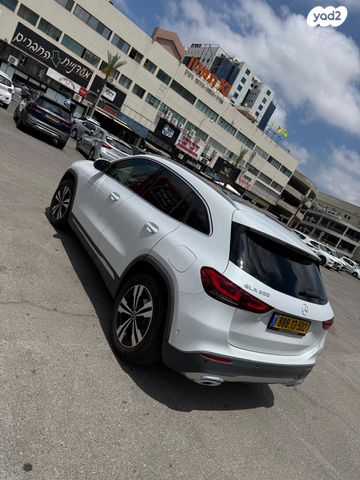 מודעת רכב מרצדס-בנץ GLA