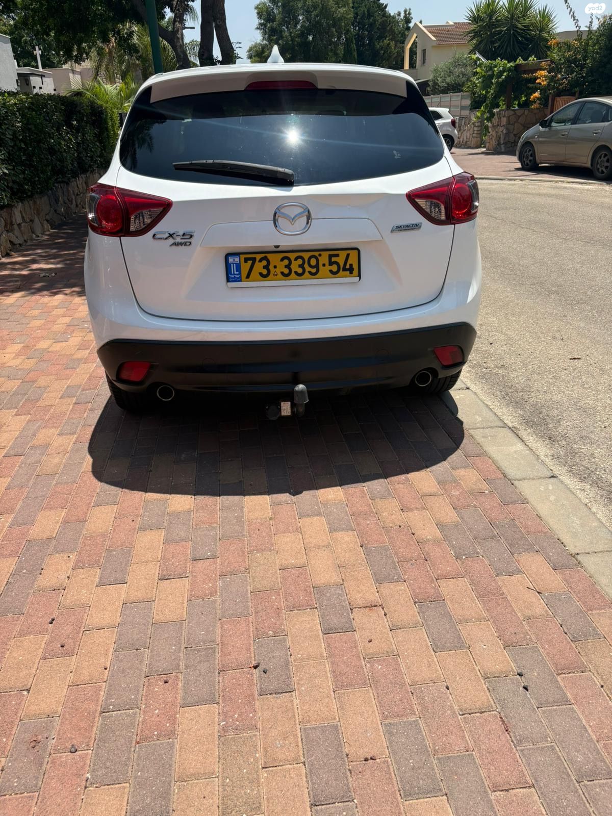 מודעת רכב מאזדה CX-5