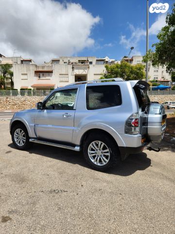 מודעת רכב מיצובישי פג'רו
