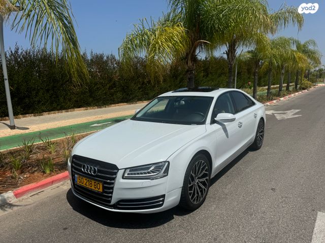 מודעת רכב אאודי A8