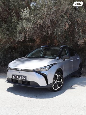 מודעת רכב ג׳ילי Geometry C