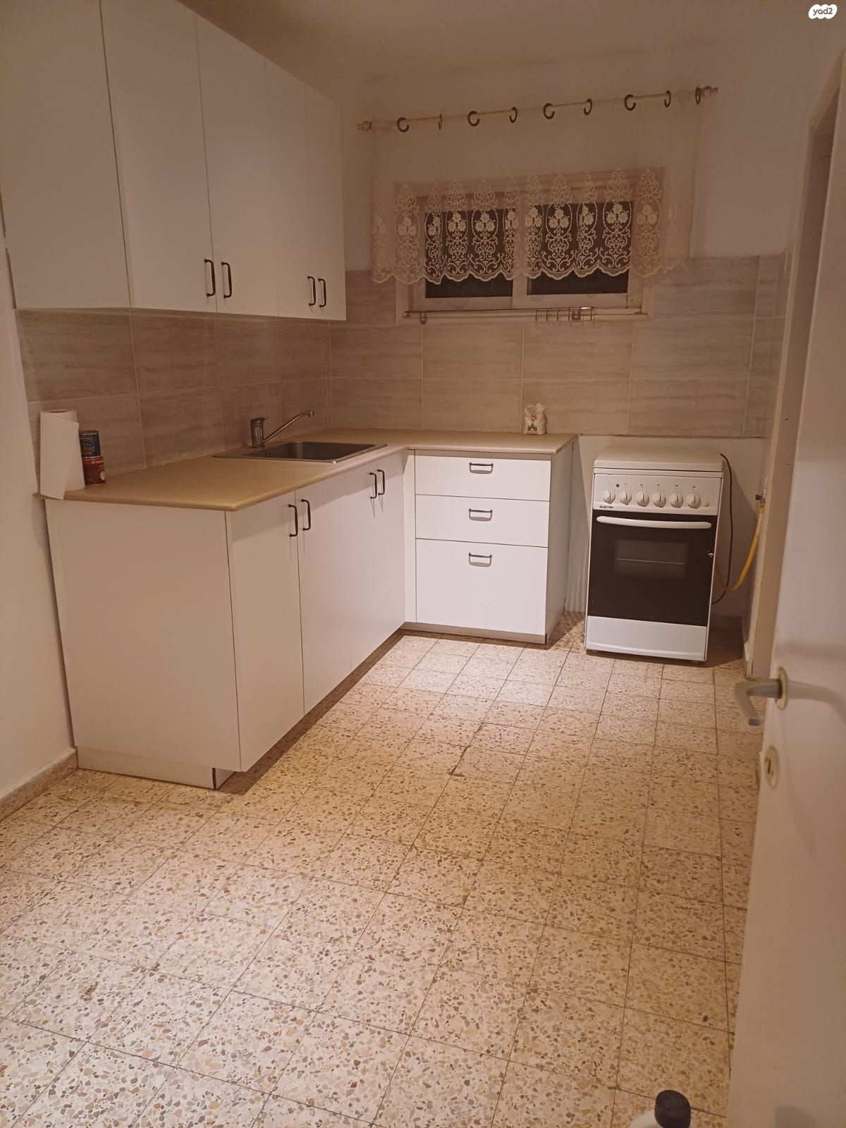 רחבת הרב קוק 17
