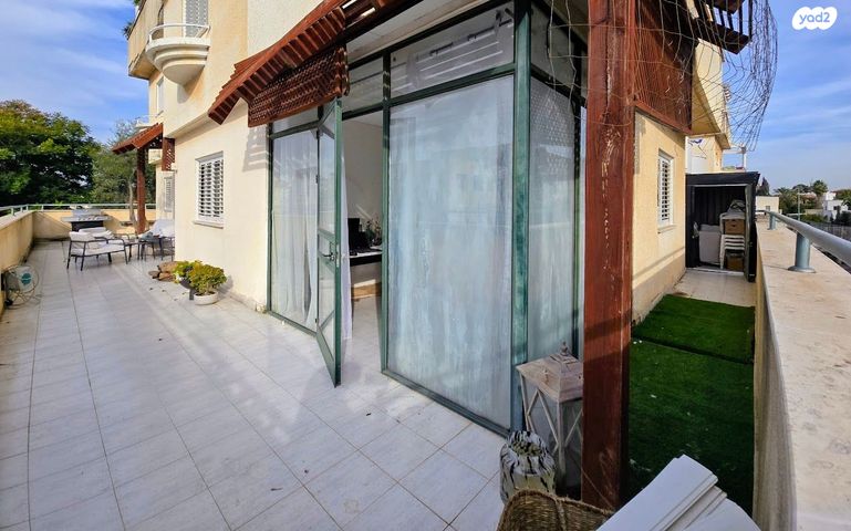 דירה, הרצל 14, שאר העיר, קדימה צורן