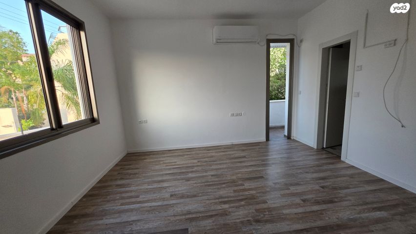 גג/ פנטהאוז, זרובבל, גולן, רמת השרון