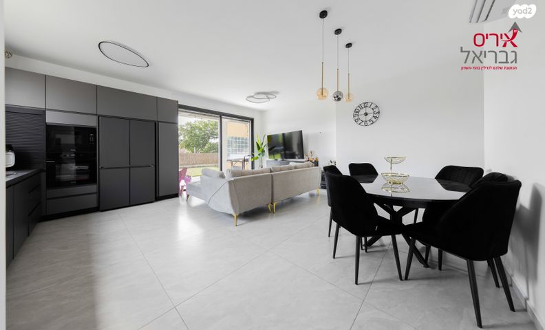 בית פרטי/ קוטג', גיל עמל, הוד השרון