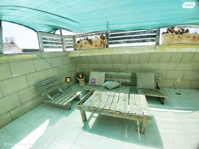 גג/ פנטהאוז, יוברט המפרי 3, מרכז העיר, לוד