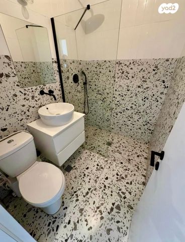 דירה, שדרות בנימין, מרכז העיר דרום, נתניה