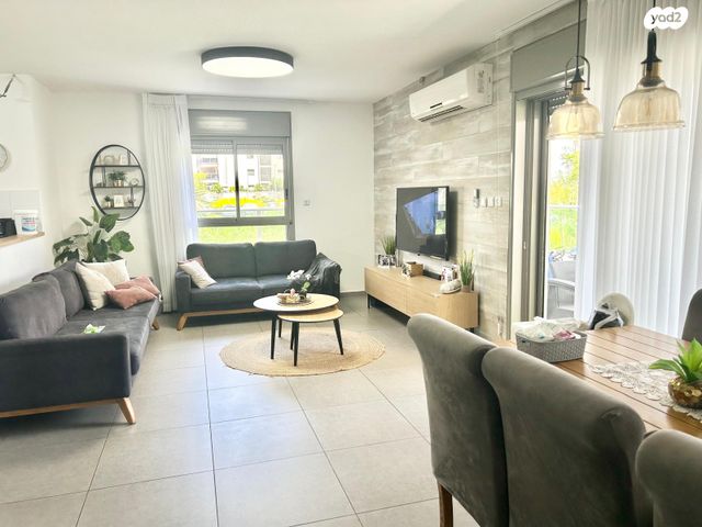 דירה, שוהם, רובע יזרעאל סביוני העמק, עפולה