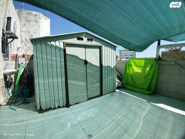 גג/ פנטהאוז, יוברט המפרי 3, מרכז העיר, לוד