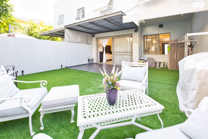 בית פרטי/ קוטג', בר לב, מזכרת בתיה