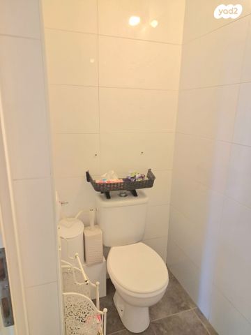 דירת גן, קרני שומרון