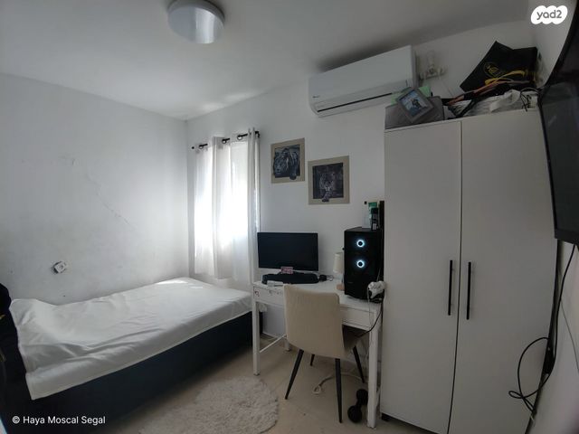 גג/ פנטהאוז, יוברט המפרי 3, מרכז העיר, לוד